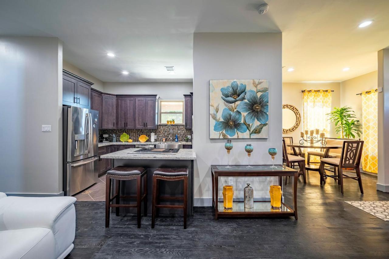 Luxurious 5Br Home Sleeps-14 Χιούστον Εξωτερικό φωτογραφία