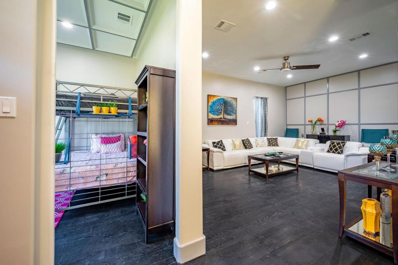 Luxurious 5Br Home Sleeps-14 Χιούστον Εξωτερικό φωτογραφία
